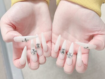 モモアネイル(MomoA nail)/