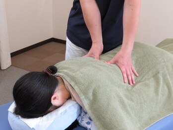 ほぐし処 松仁堂の写真/寝ても取れないその疲れ、当店に置き去りにしませんか?プロの手でスーッと解放します!