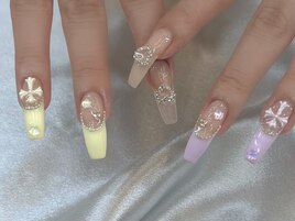 バイカラーフレンチネイル