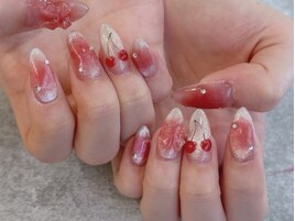 さくらんぼネイル