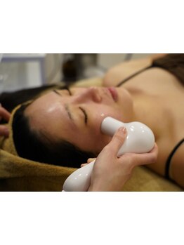 ホウレイ線・たるみ改善！予防ケア