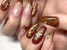 ヴレ ネイル(vrai nail)