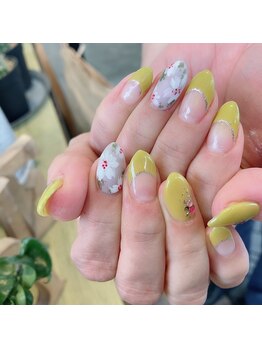 トータルサロン 白べぇーっ プラス/☆春ネイル☆