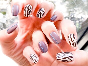 ビューティービースト フォー ネイルアンドアイラッシュ 松浜店(beauty:beast)/ゼブラ柄ネイル☆