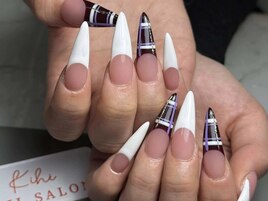 フレンチネイル6本+アート4本