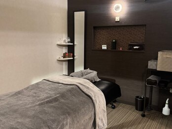 ベスト整体/半個室の施術空間