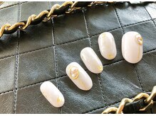 ネイルサロン プラティーン 国立(PLATINE)/冬ネイル　シンプルストーン