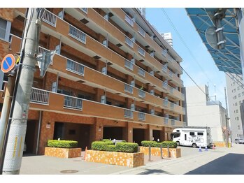 オル(OLU)/【道案内】中道に入ると