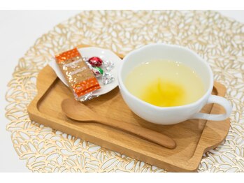 ポーラ ザ ビューティ 千里丘店(POLA THE BEAUTY)/アフタードリンク（お菓子付き）