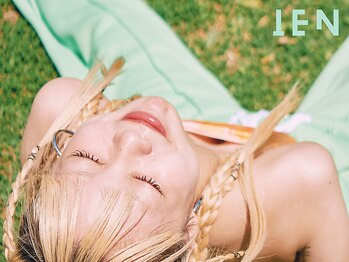 イエン(IEN)の写真/【22時まで営業!!夜のご褒美サロン】お仕事帰りに◎わいわいお話しながらお悩み解決します♪