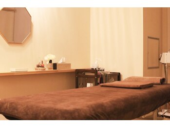 ウォーミー 鍼灸サロン(warmy)/和モダンベースの癒しの個室空間