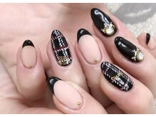 エムアイネイル(MI nail)/ジェルアートつけ放題¥8200