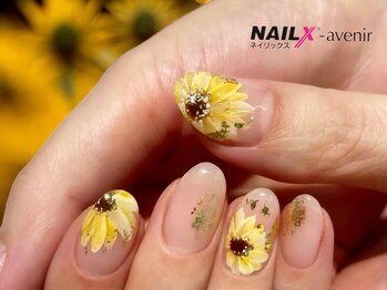 ネイリックス アヴェニール(NAILX avenir)/手描き ひまわり