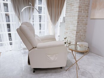 リスドーレ(Lys dor'e)/まつ毛施術ブース パリジェンヌ