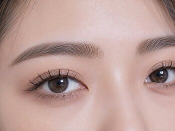 アイリー 町田店(Irie)の写真/垢抜け&すっぴん盛れ♪目の縦幅UPで目力1.5倍◎360度どこから見ても綺麗◎トレンド感目元で旬顔&小顔効果◎