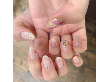 サロンド ボヌール(salon de bonheur)/