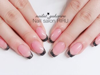 リル(RIRU)/ラメフレンチネイル