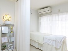 サロンドルネ(Salon De Rene)の雰囲気（【血流促進・冷え改善】アロマオイルで、全身をマッサージ）