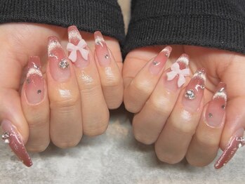 ロコネイル(Loko nail)の写真/《高技術×ハイセンス》自然な長さだしで理想の美フォルムへ★亀裂や折れてしまっても対応可能◎1本¥300～