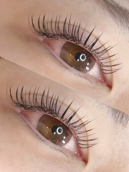 Amuse Lash  の写真/ナチュラル×美まつげを目指している方必見♪Amuse Lashで上品な印象にぐっと近づく！プロにお任せ！