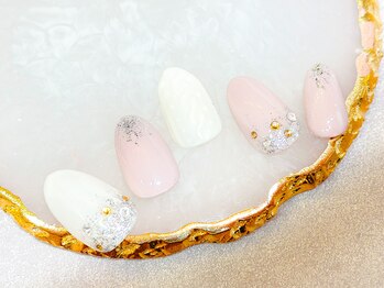 ルアナ(Luana.)/キラキラニットネイル