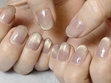 ネイルサロン ラリュエル(Laruelle)/マグネット×フラッシュ