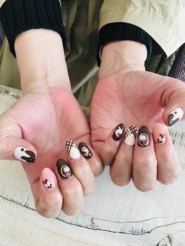 ラディユー(Radieux)/バレンタインネイル