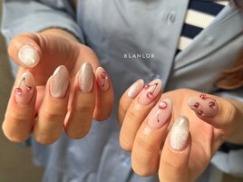 さくらんぼネイル