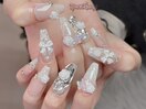ホワイトガーリーネイル