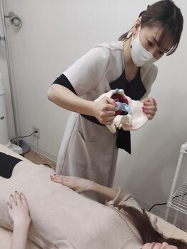 ケー(K)/骨盤の模型と一緒に考えよう