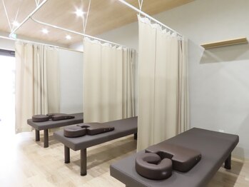 手の温もり整体院 池袋 要町店/院内風景