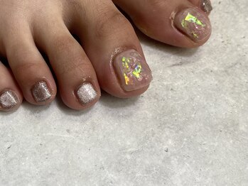 リリ(Rili)/foot：親指ニュアンス