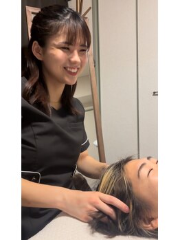 いいとこ鍼灸院/施術：頭皮マッサージ