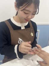 アジュールネイル 大阪駅前第一ビル店(AzurNail) 比嘉 