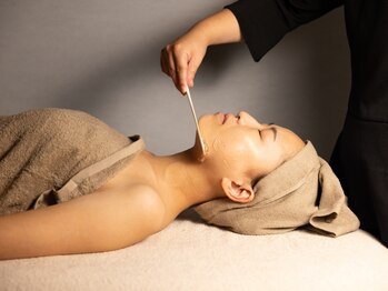 イー(e)の写真/心地よい空間でお肌をリフレッシュ！イオン導入や毛穴洗浄で理想の美を手に入れよう♪