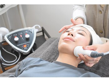 アピアランスビューティー 表参道店/【小顔矯正】ハイパーパルス