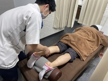 はぴねす鍼灸整骨院 立花院/施術風景です