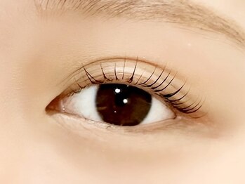 エチュラ(Achura)/パリジェンヌラッシュリフト