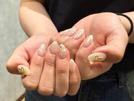 ミラーネイル¥8500