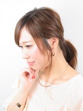 アワーグラス(HOURGLASS)/【Eyelash＆Nail】