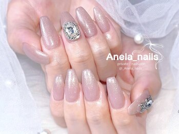 アネラ ネイルズ(Anela_nails)の写真/シンプルだからこそ際立つ縦長美フォルム◆300種以上のトレンドパーツを取り揃え【パラジェル&フィルイン】