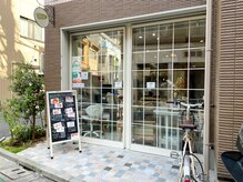 イスィ アトリエココ(ICI Atelier coco)の雰囲気（自転車でお越しのお客様はこちらのスペースをご利用ください）