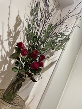 ヴィーアンドヴィーナス 田町店(VIE&Venus)/ウェルカムフラワー　店内