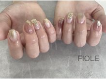 フィオル(FIOLE)/ニュアンスネイル♪