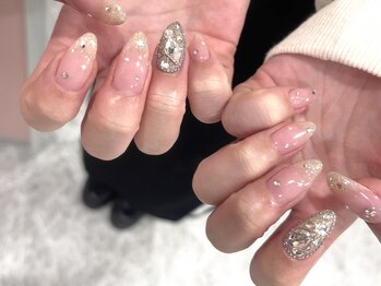 韓国風アートネイル