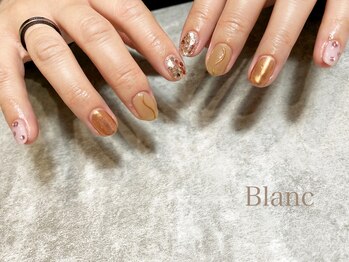 ニコドット バイ ブロン(2ico. by Blanc)/design