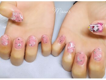 ムーンズ(Moon's)/