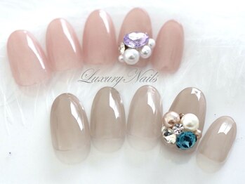 ラグジュアリーネイルズ タカダノババ(Luxury Nails Takadanobaba)/ワンカラー&３Dジュエルビジュー