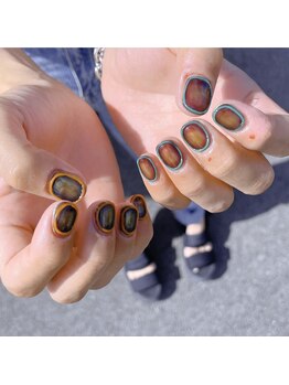 ロクサンサン(633)/ぷっくり囲みネイル