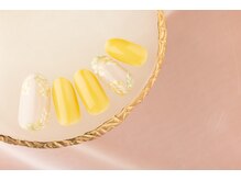 エムスラッシュネイル 本牧店(M SLASH)/ミモザネイル